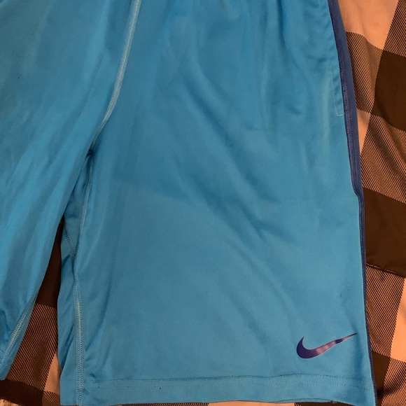 Nike Dri Fit Shorts - Picture 2 of 4
